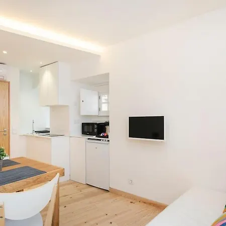 Apartment 0e Brand New Right In The Heart Of Alfama Lisbon